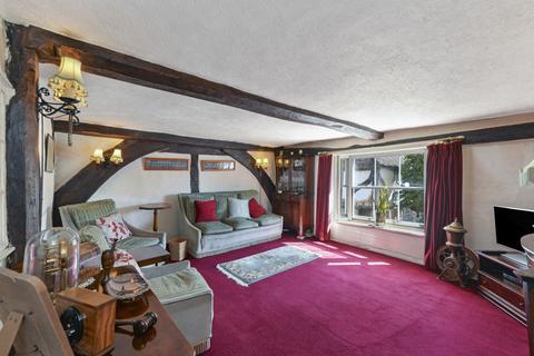 4 bedroom house for sale, Lurcock Cottage, The Square, Lenham, Maidstone, Kent, ME17 2PG