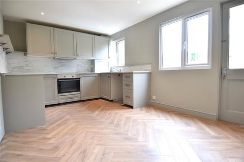 3 bedroom terraced house for sale, Hunters Place, Droitwich, Worcestershire, WR9