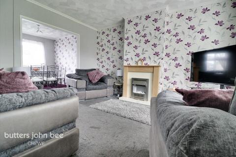 3 bedroom semi-detached house for sale, Lime Tree Avenue, Crewe