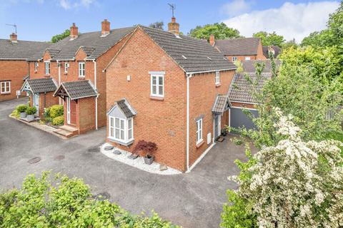3 bedroom detached house for sale, Top Common, Warfield, Bracknell