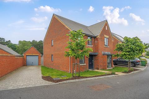 4 bedroom detached house for sale, Oxney Way, Bordon, Hampshire, GU35