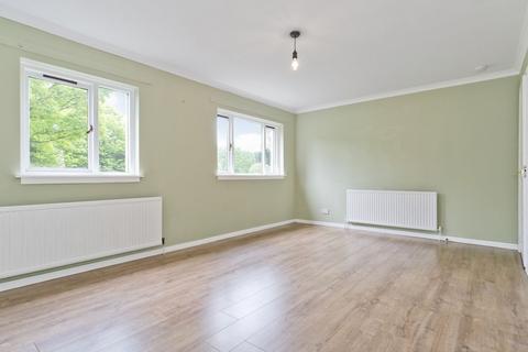 3 bedroom ground floor flat for sale, 24/1 Ferryfield, Trinity, Edinburgh, EH5 2PR