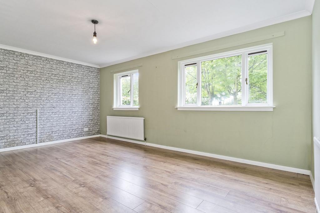 24/1 Ferryfield, Trinity, Edinburgh... 3 bed ground floor flat for sale