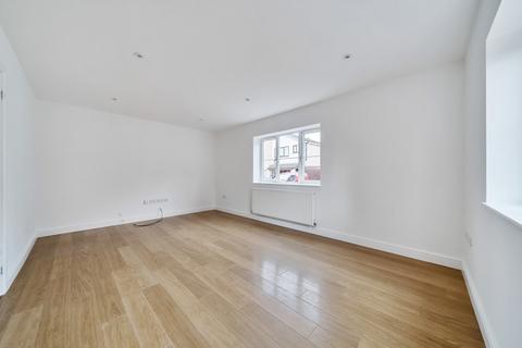 23 Willow Walk, Spalding, PE11 1UT