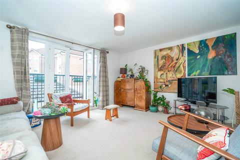 3 bedroom terraced house for sale, Coppetts Road, London, N10