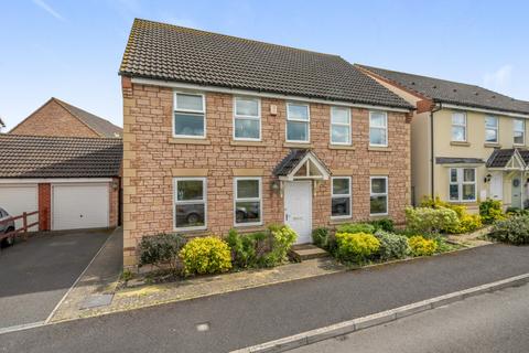 4 bedroom detached house for sale, Fowen Close, Street, BA16