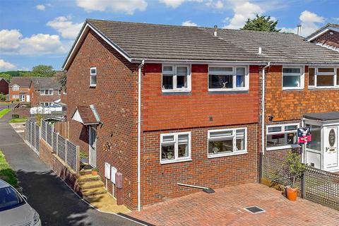 3 bedroom end of terrace house for sale, The Spinney, Waterlooville, Hampshire