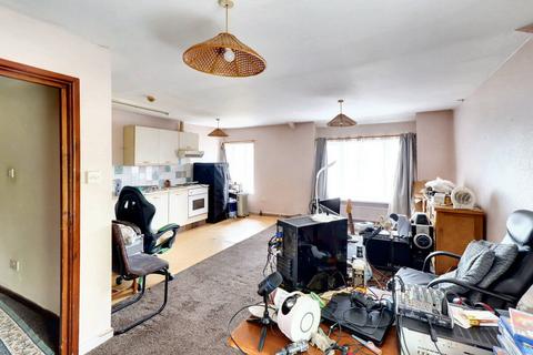 5 bedroom semi-detached house for sale, Broad Street, Pontypool