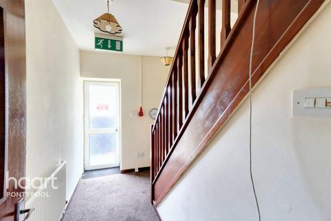 5 bedroom semi-detached house for sale, Broad Street, Pontypool