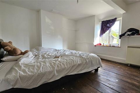 25 Bittles Green, Motcombe, Shaftesbury, SP7 9NX