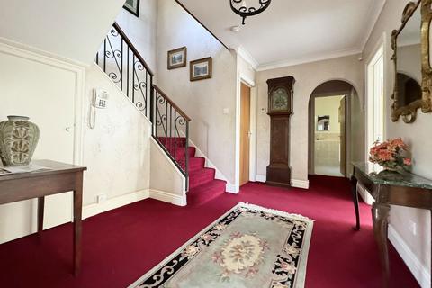 The Chantry North Road, Bath, BA2 6HB