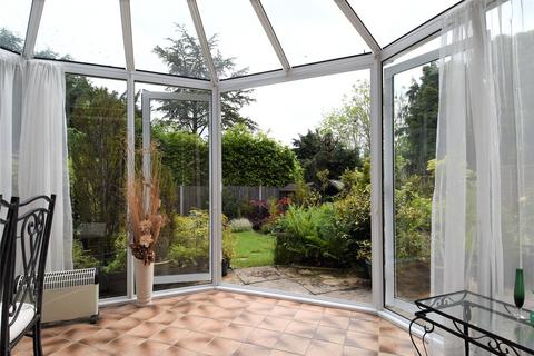 24 Chalgrove Avenue, Birmingham, B38 8YP