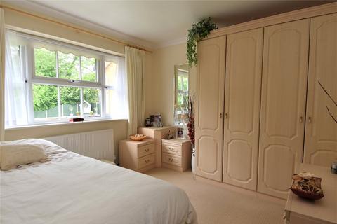 24 Chalgrove Avenue, Birmingham, B38 8YP