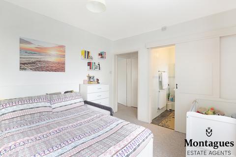36 Cedar Court, Epping, CM16 4HL