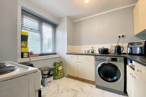 2 bedroom apartment for sale, Leabank Road, Dudley DY2