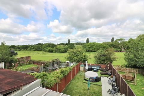 3 bedroom semi-detached house for sale, Great North Road, Welwyn Garden City, Herts, AL8