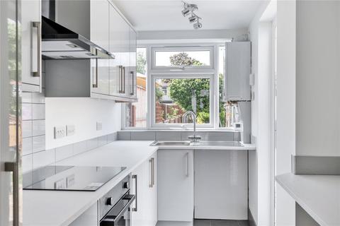 3 bedroom terraced house for sale, Staines-upon-Thames, Surrey TW18