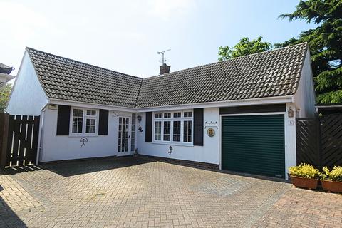 2 bedroom detached bungalow for sale, West Mersea, CO5 8PY