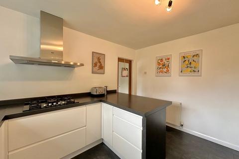 5 Nursery Drive, Moreton On Lugg, Hereford, HR4 8DJ