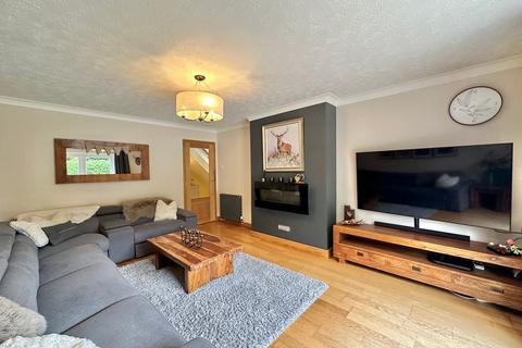 5 Nursery Drive, Moreton On Lugg, Hereford, HR4 8DJ