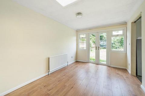 3 bedroom semi-detached house to rent, Maidenhead,  Berkshire,  SL6