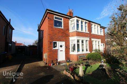 1 bedroom flat for sale, Sheringham Avenue, Thornton-Cleveleys, Lancashire, FY5