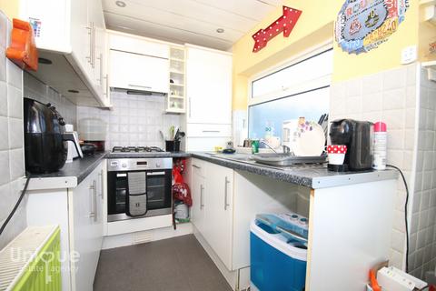 1 bedroom flat for sale, Sheringham Avenue, Thornton-Cleveleys, Lancashire, FY5