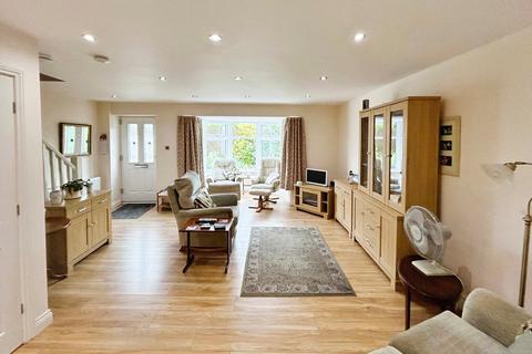 undefined, Pinfold Mews, Sale, M33