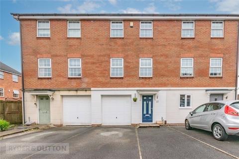 3 bedroom townhouse for sale, Blackthorn Drive, Huddersfield, West Yorkshire, HD3
