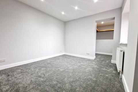 2 bedroom duplex to rent, Garstang Road, Preston PR3
