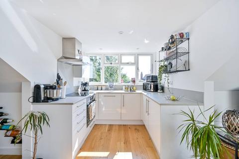 1 bedroom flat for sale, Grand Drive, Raynes Park, LONDON, SW20