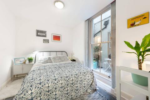 Basement Flat, 23 Clanricarde Gardens, London, W2 4JL