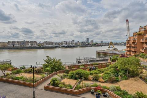 2 bedroom flat for sale, Free Trade Wharf, Wapping, London, E1W
