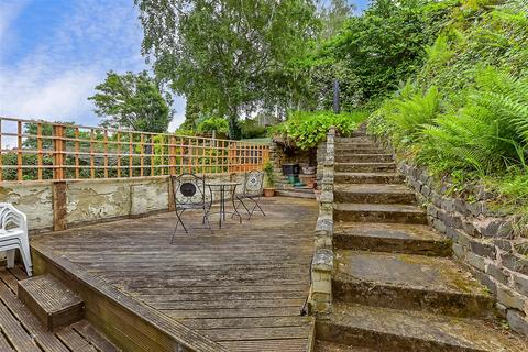 67 Heathview Avenue, Dartford, DA1 3QB
