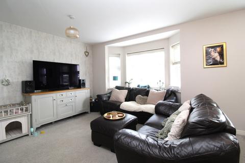 2 bedroom apartment for sale, Talmead Road, Herne Bay, CT6