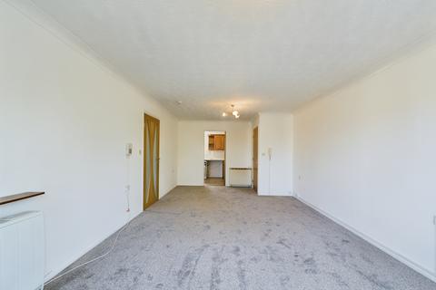 2 bedroom flat for sale, Batten Court, Chipping Sodbury, Bristol, BS37