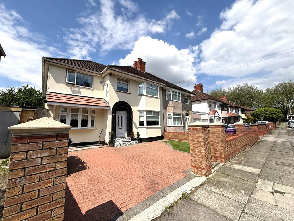 Riverbank Road, Liverpool L19 5 bed semidetached house for sale £459,950