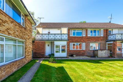 23 Chatsmore Crescent, Goring By Sea, Worthing, BN12 5AA