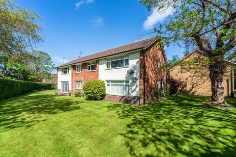 23 Chatsmore Crescent, Goring By Sea, Worthing, BN12 5AA