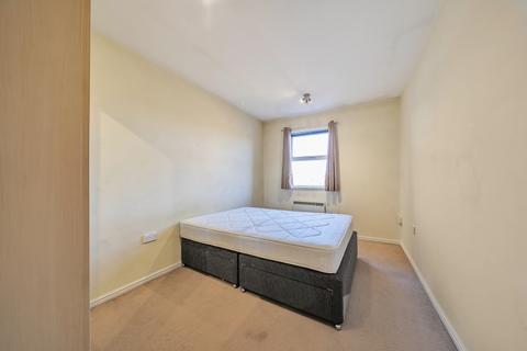 2 bedroom apartment to rent, Streatham High Road London SW16