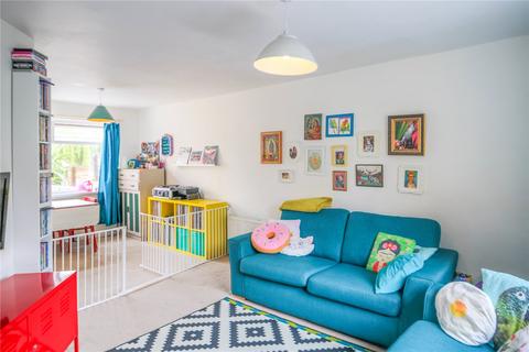 15 Harptree Grove, Bristol, BS3 3PY