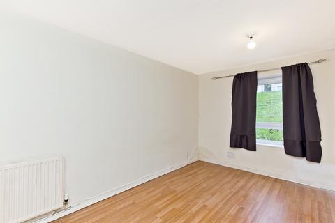 31/4 Viewcraig Street, Edinburgh, EH8 9UJ
