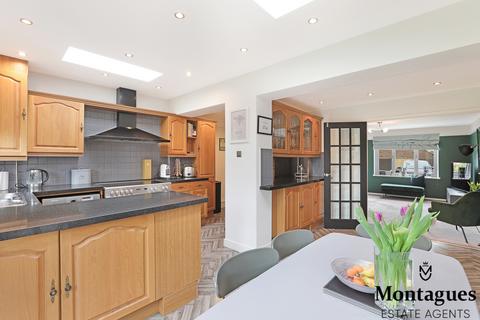 115 Queens Road, North Weald, Epping, CM16 6JQ