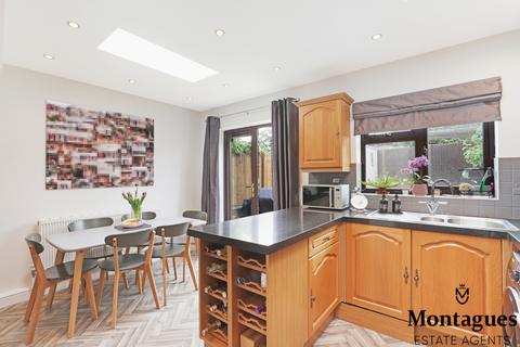 115 Queens Road, North Weald, Epping, CM16 6JQ