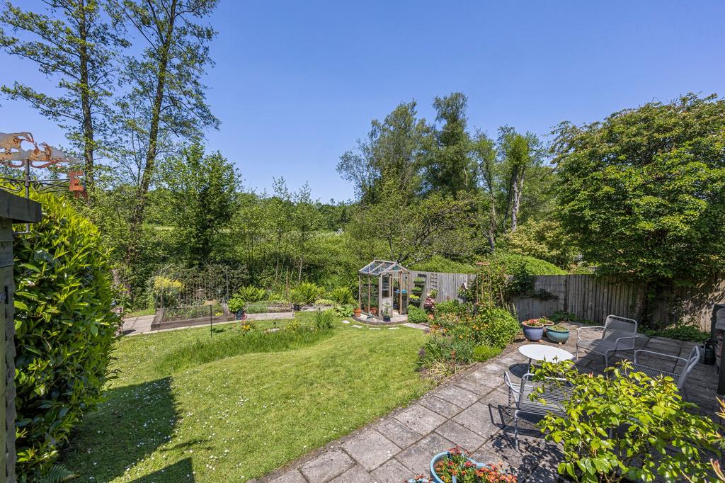 Penland Road, Haywards Heath, RH16 3 bed detached house for sale £680,000