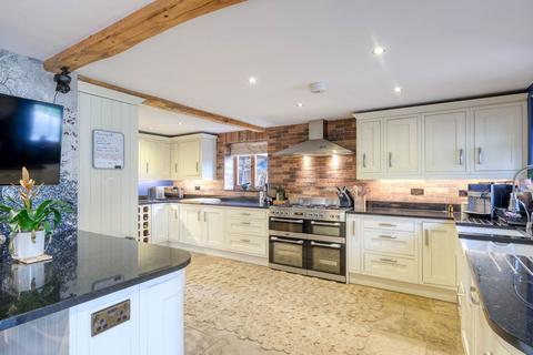 1252 Evesham Road, Astwood Bank, Redditch, B96 6AD
