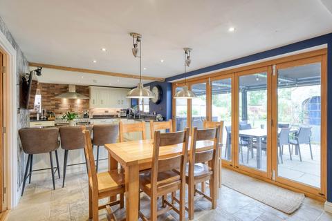 1252 Evesham Road, Astwood Bank, Redditch, B96 6AD