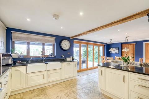 1252 Evesham Road, Astwood Bank, Redditch, B96 6AD