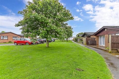 2 bedroom park home for sale, Reach Road, St. Margarets-At-Cliffe, Dover, Kent