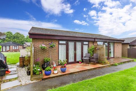 2 bedroom park home for sale, Reach Road, St. Margarets-At-Cliffe, Dover, Kent